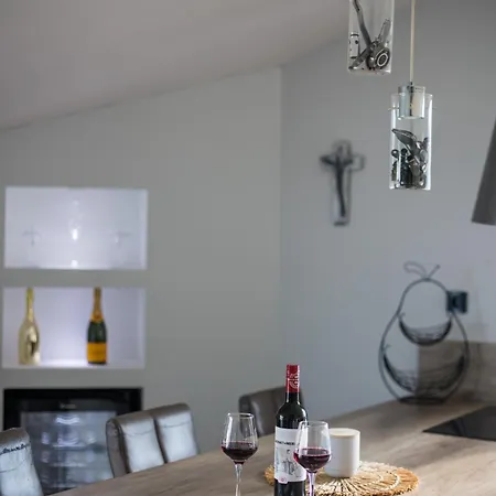 Apartment Valentina *